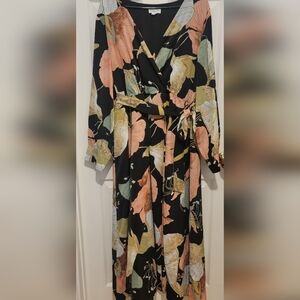 Floral Black Long-sleeve Dress